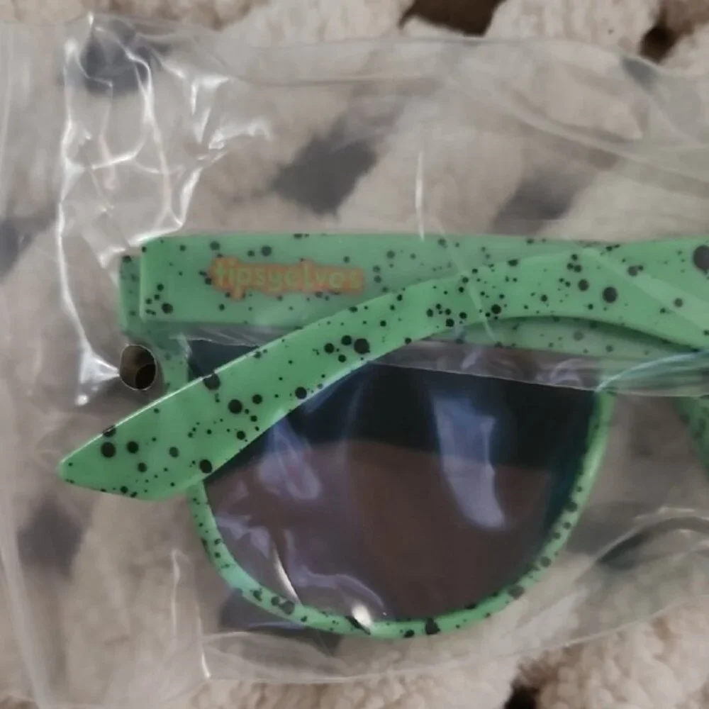Tipsy Elves Psychic Pathway Polarized Sunglasses Unisex New UV Protection
